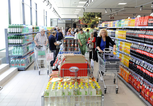 Васкршња трпеза и до 10.000 динара